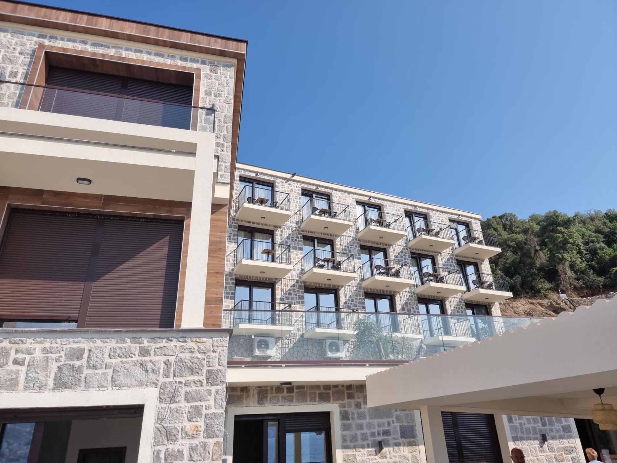 Agape Rose Hotel Dış mekan fotoğraf