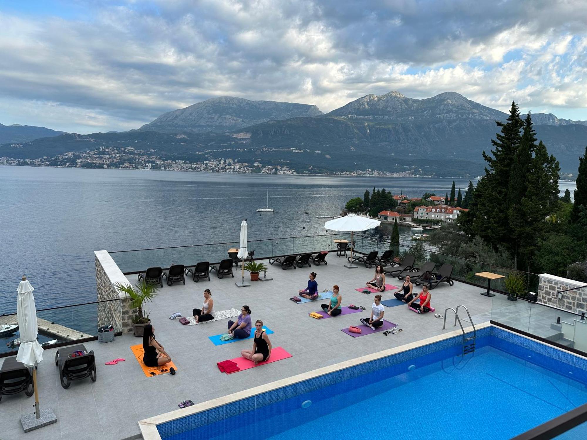 Agape Rose Hotel Dış mekan fotoğraf